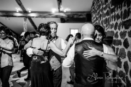 Concentration extrême sur un tango argentin.